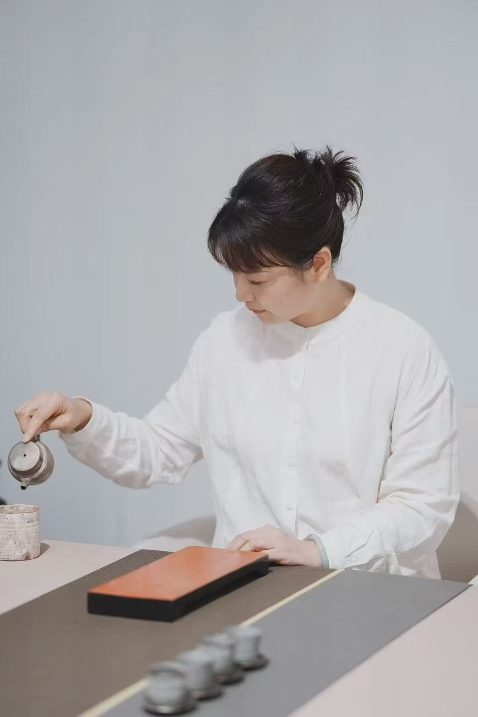 主理人余建红